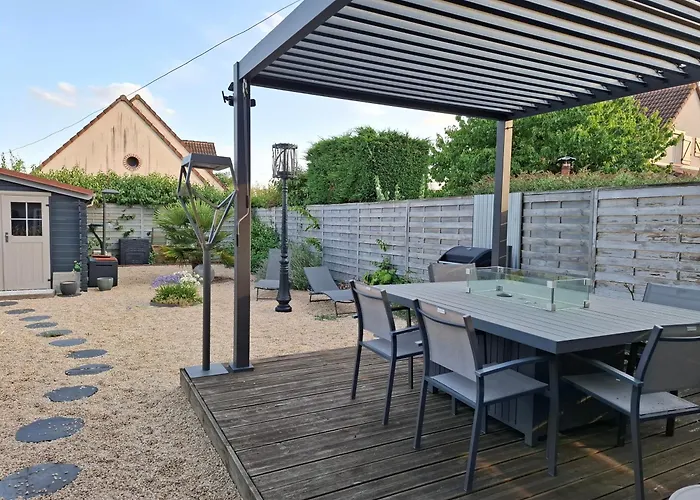Chambre avec SDB privative et parking MOTO ou VL